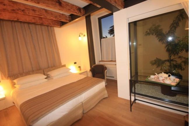 Lisander B&B Suite And Terrace Seregno Habitación foto